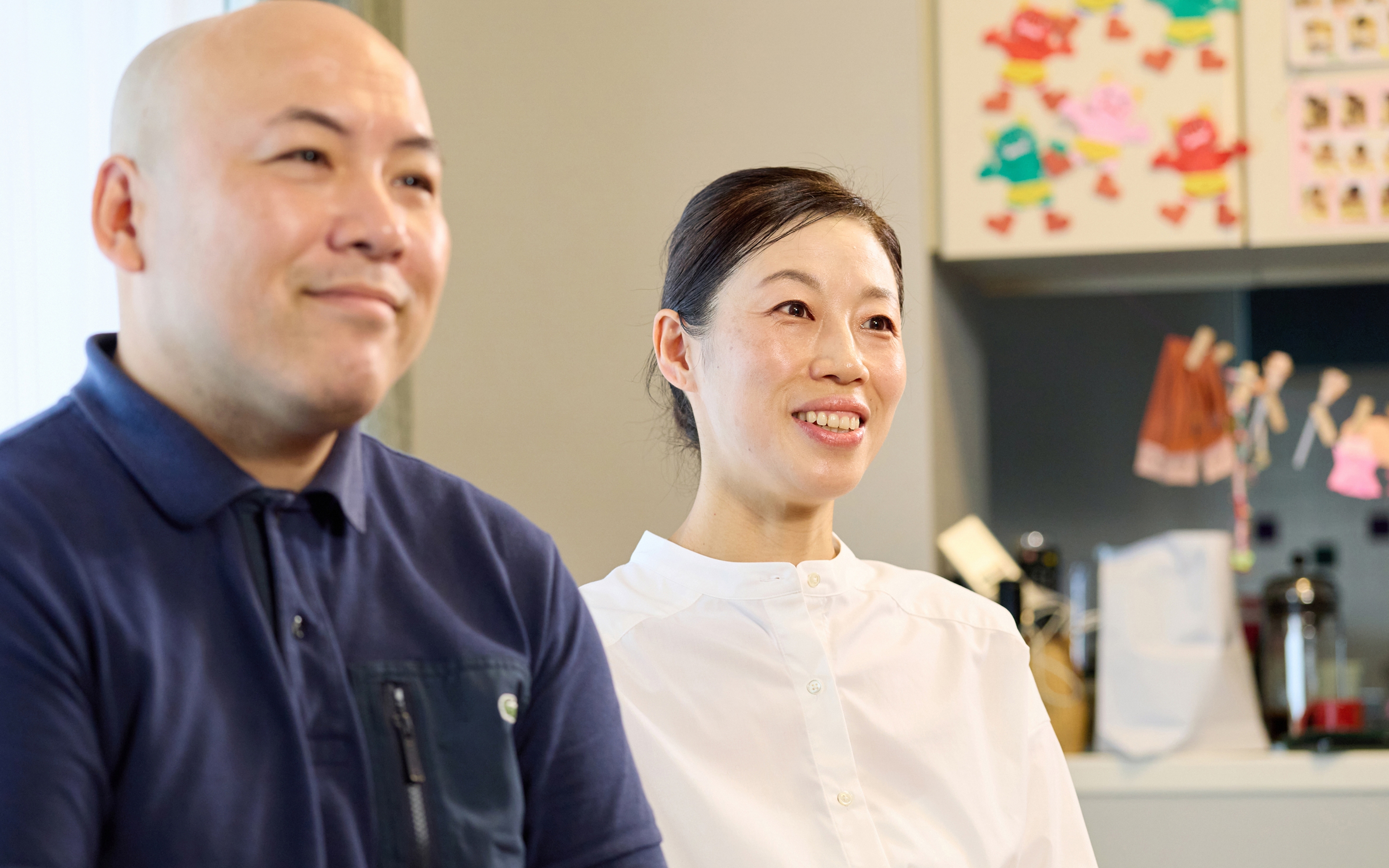 家庭内で役割分担し、連係プレーで仕事と子育てを両立させる三武夫妻