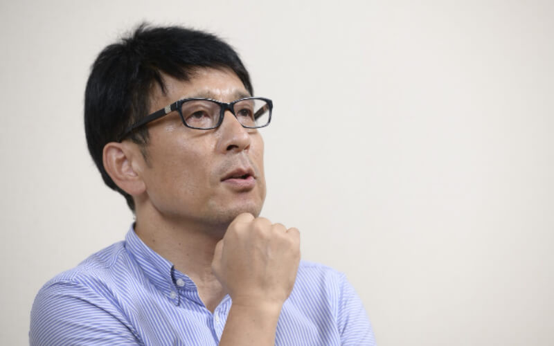 居場所のないこどもたちを懸念する林浩康教授
