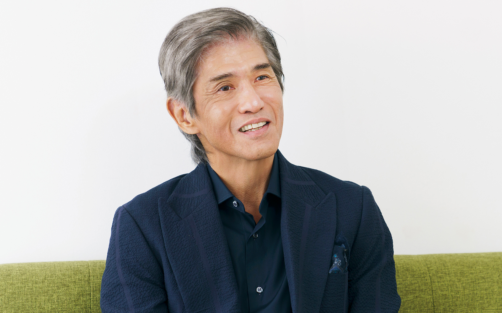 こどもたちとの交流で、印象に残っているエピソードについて語る佐藤浩市さん