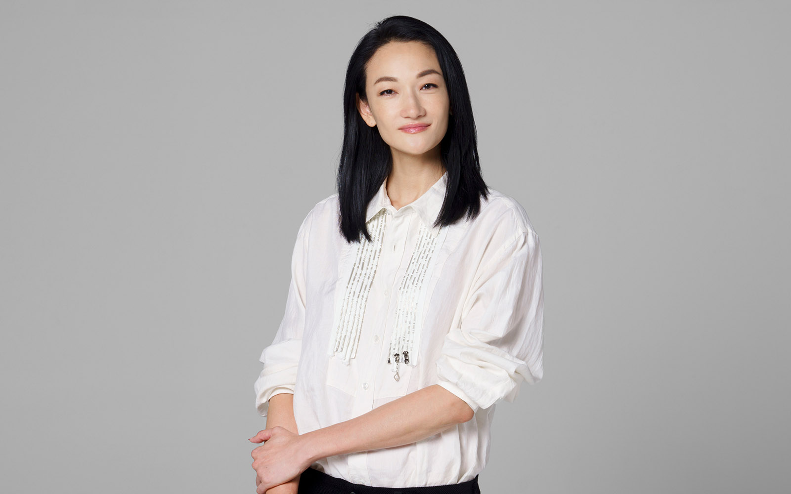 たくさんの大人が、こどもだった私にしっかり向き合ってくれました。と語る冨永愛さん