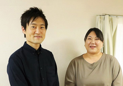 菅原康弘さん・千春さん夫妻